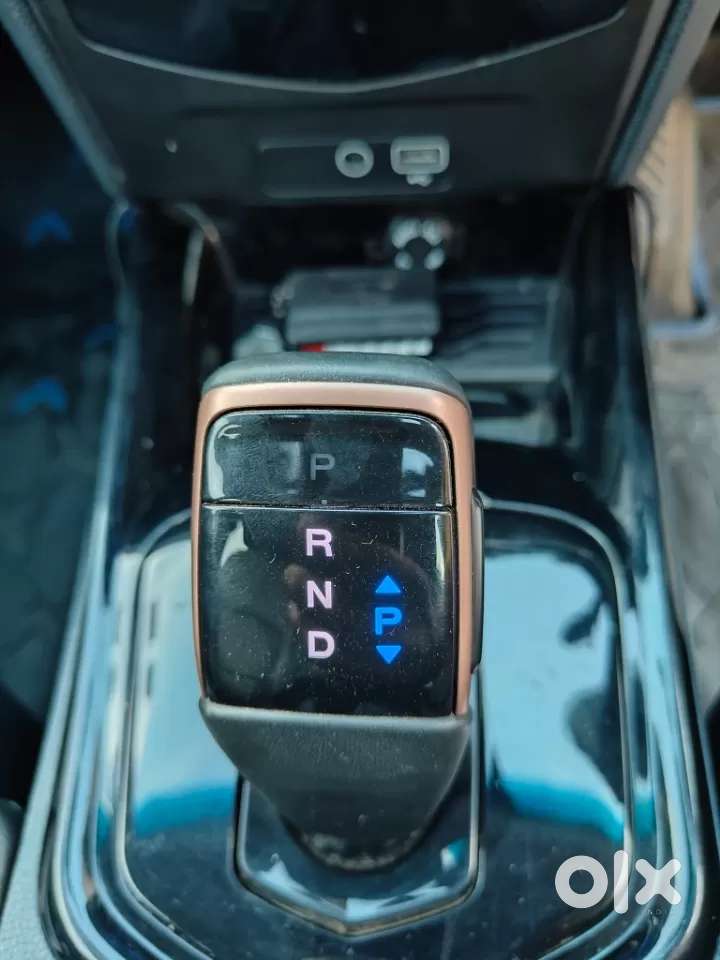Mahindra Xuv400 Ev El Fast Charger, 2023, Electric
