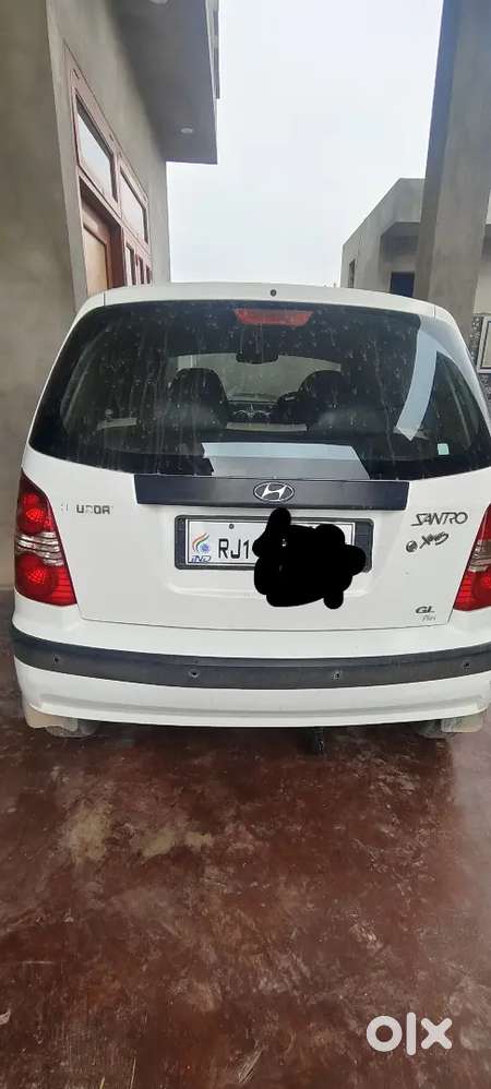 Hyundai Santro Xing 2011 Lpg Well Maintained