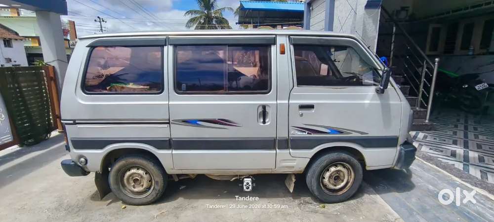 Maruti Suzuki Omni 2011 Petrol