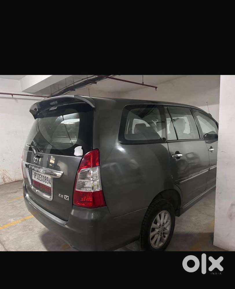 Toyota Innova 2013 Diesel Well Maintained