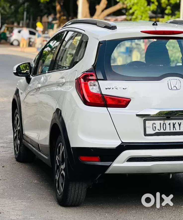 Honda Br-v 1.5 S I-vtec Mt, 2020, Petrol