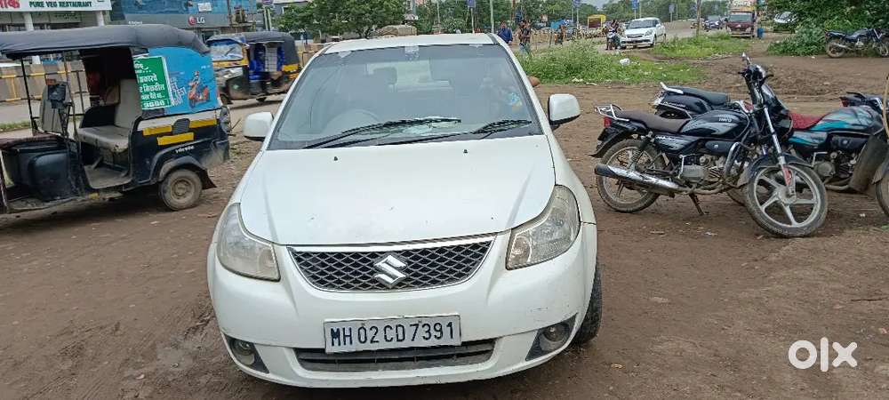 2011 Maruti Suzuki Sx4 Zxi At Leather
