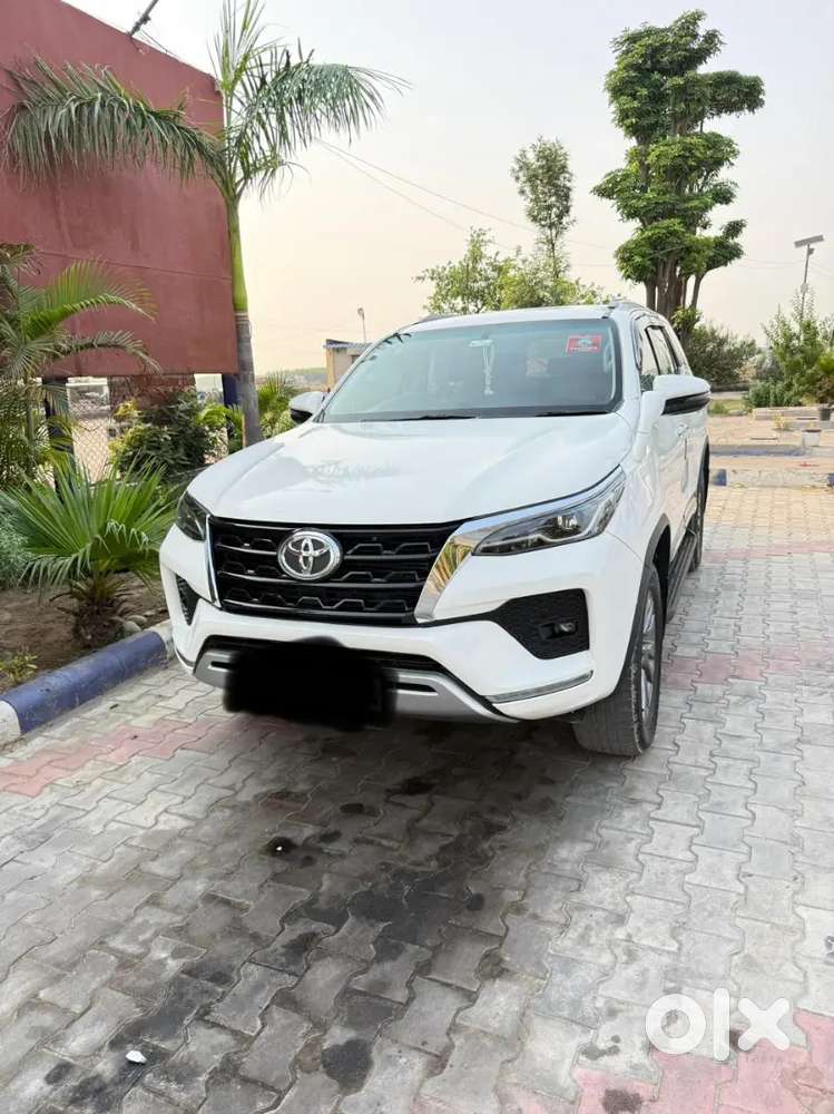Fortuner Sigma 4by4