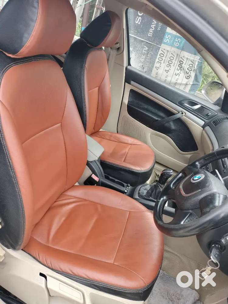 Skoda Laura 1.9 Ambiente 2012