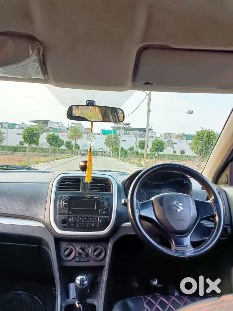 Maruti Suzuki Brezza 2016 Diesel Well Maintained