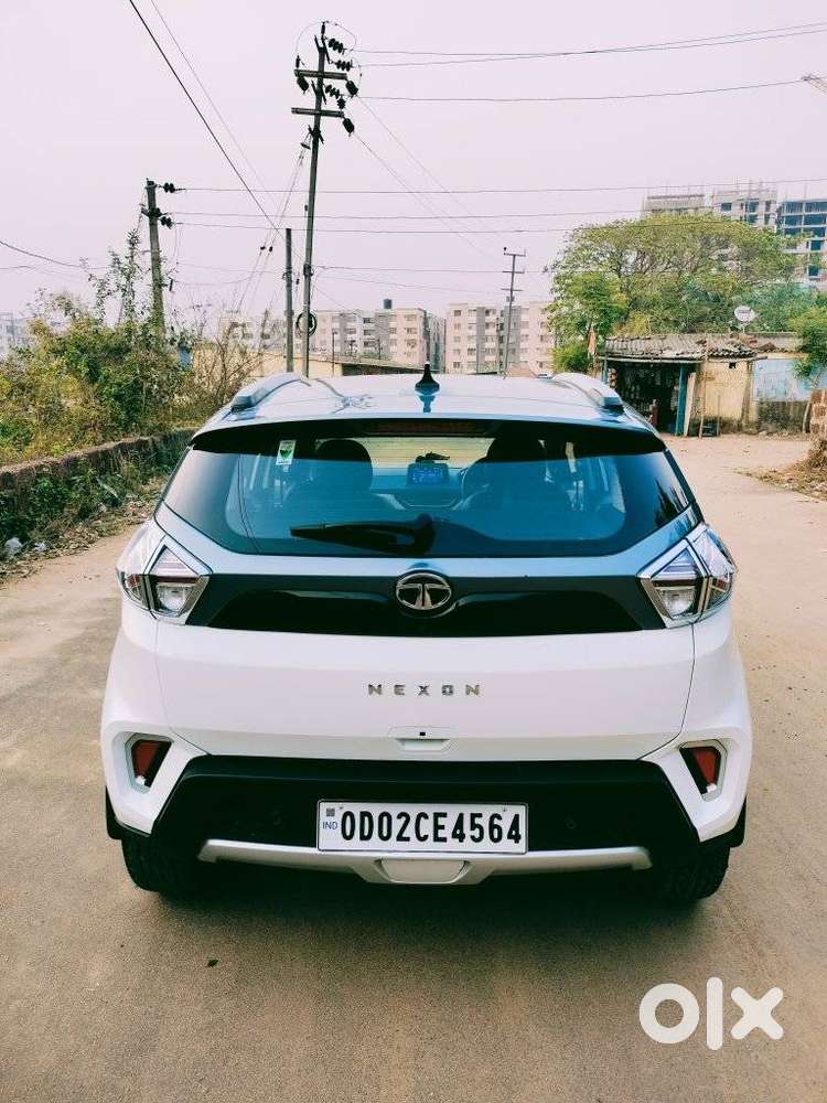 Tata Nexon 1.5 Revotorq Xza Plus Dual Tone Roof Amt, 2023, Diesel