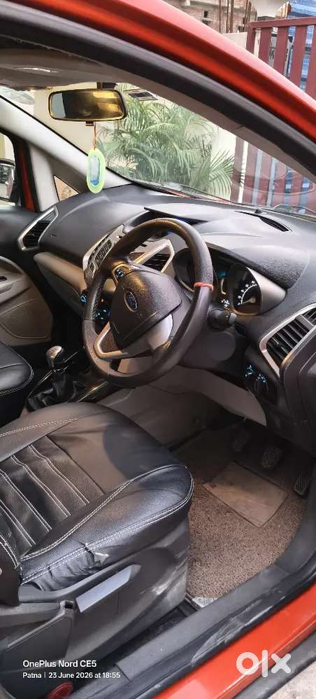 Ford Ecosport 2015 Petrol 90000 Km Driven