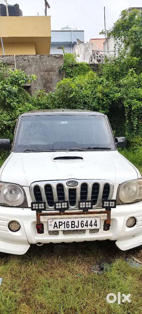 Mahindra Scorpio Getaway 2008 Diesel 233000 Km Driven