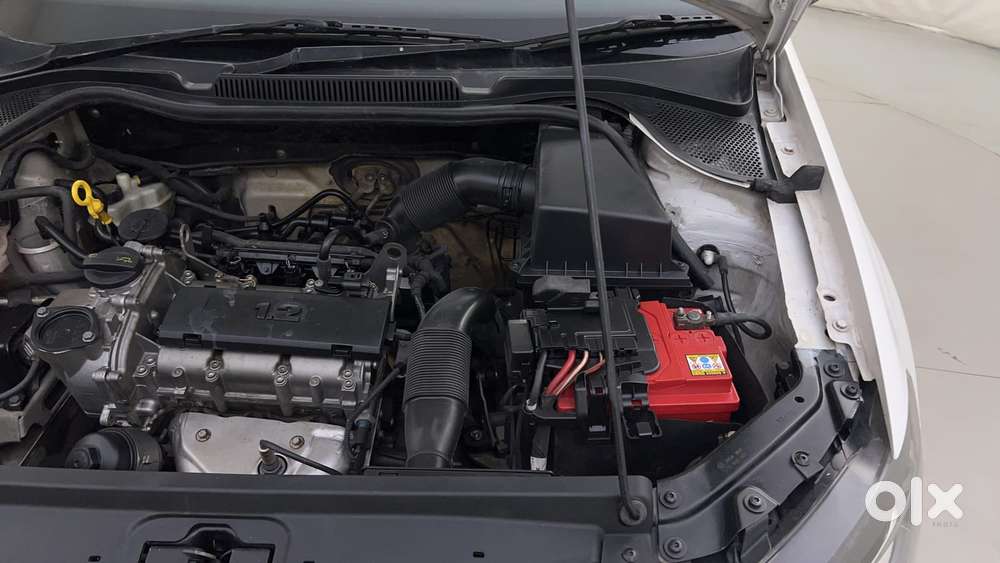 Volkswagen Polo 2009-2013 Petrol Highline 1.2l, 2015, Petrol