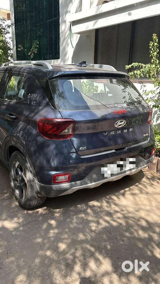 Hyundai Venue 2020 Petrol 47000 Km Driven