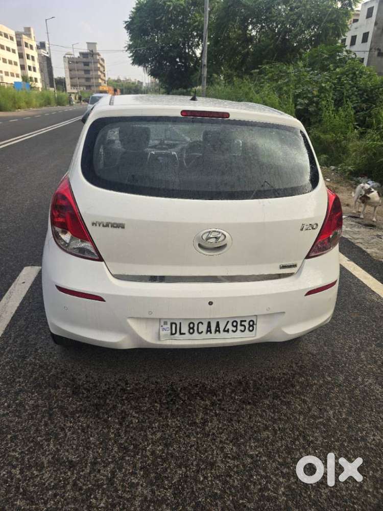 Hyundai I20 Magna Optional 1.2, 2012, Cng & Hybrids