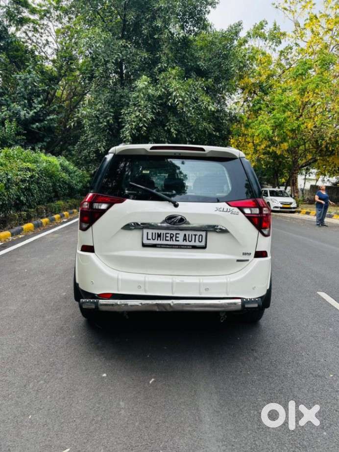 Mahindra Xuv500 W9 At 1.99, 2019, Diesel