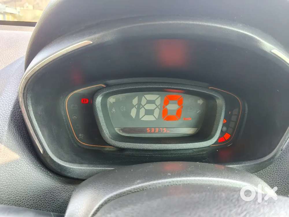 Renault Kwid 2018 Petrol Well Maintained