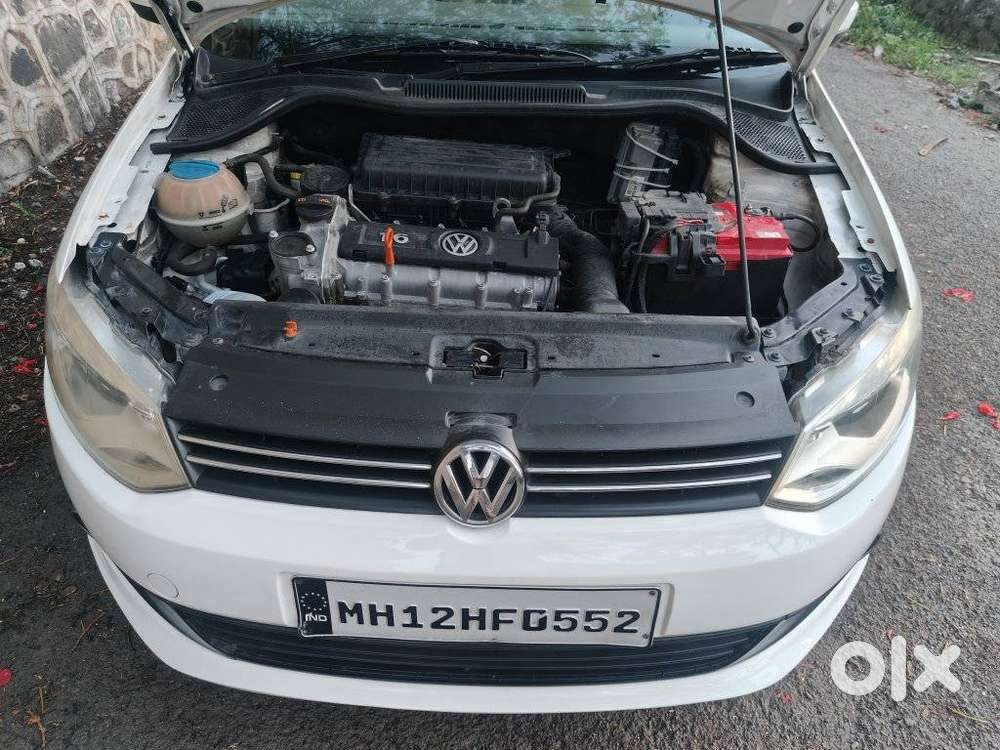 Volkswagen Vento 2010-2013 Petrol Highline, 2011, Petrol