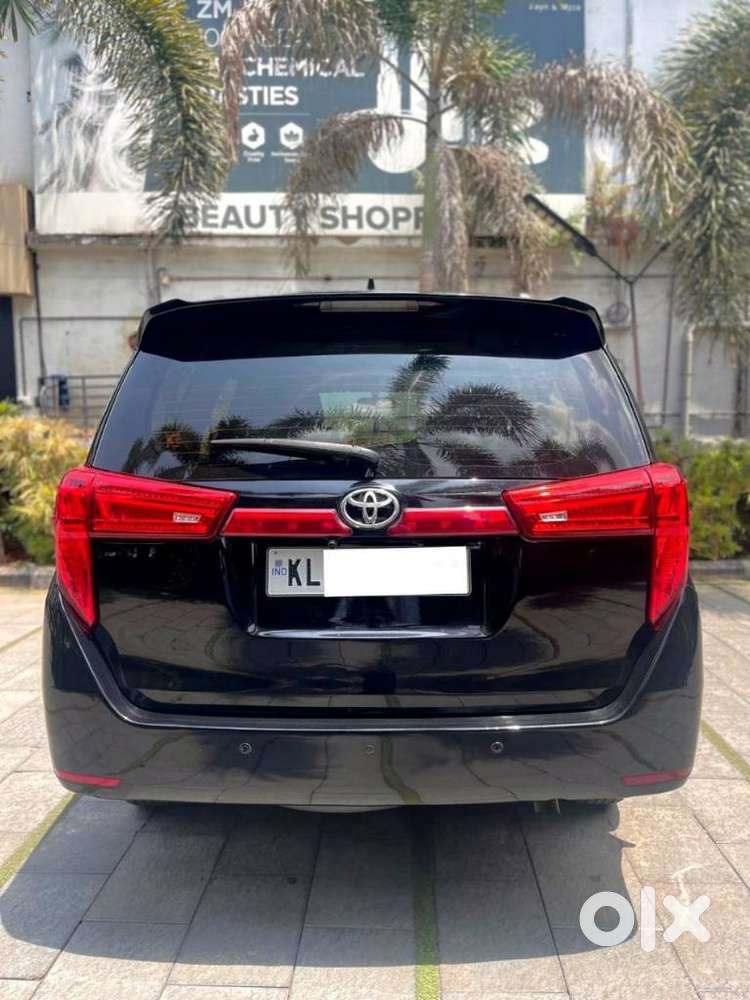 Toyota Innova Crysta 2.4 G Mt, 2018, Diesel