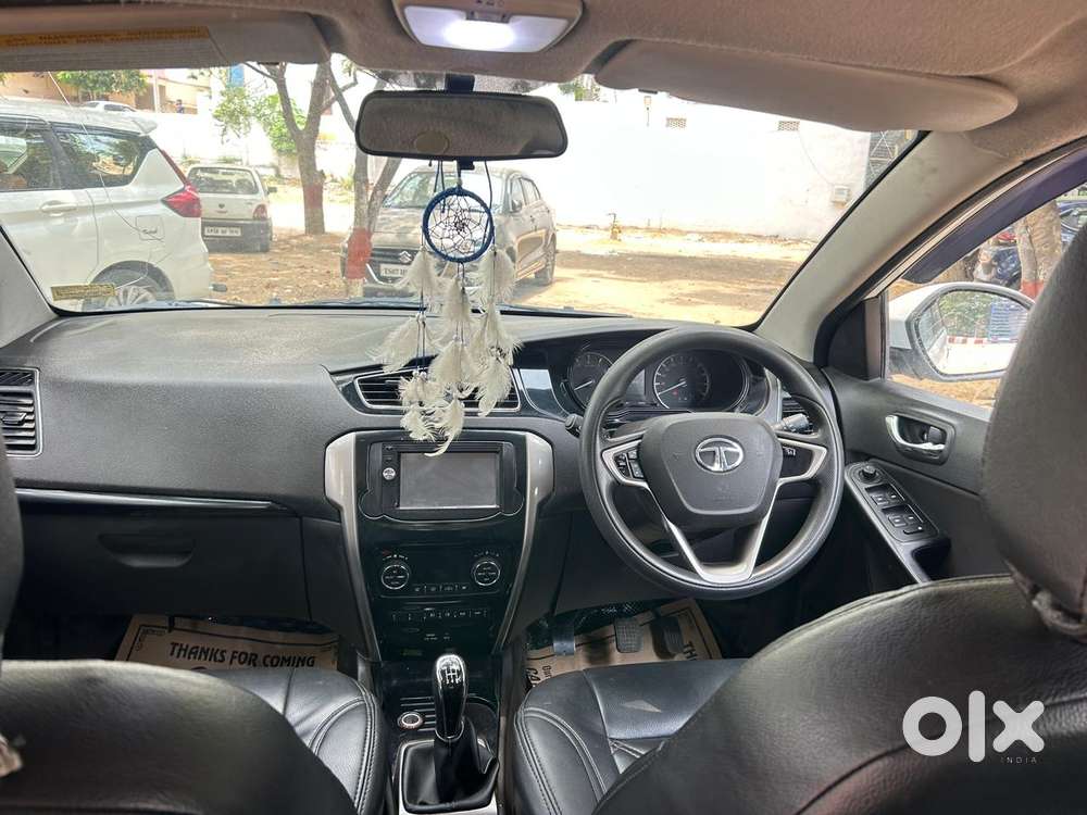 Tata Bolt Revotron Xt, 2015, Petrol