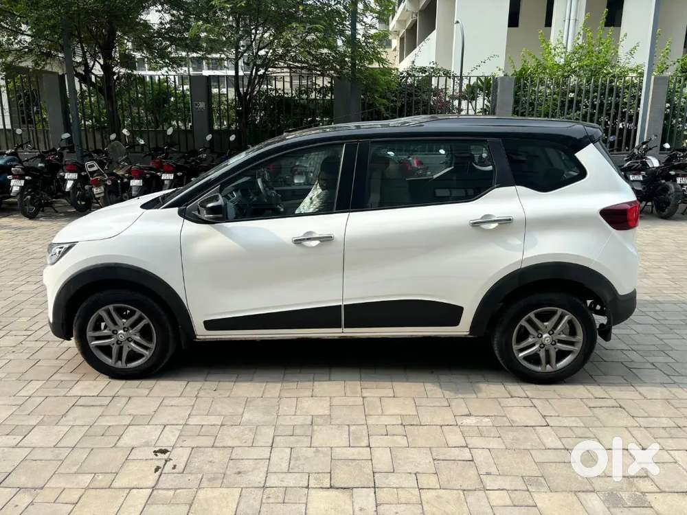 Renault Triber Rxz 2024 Top Model