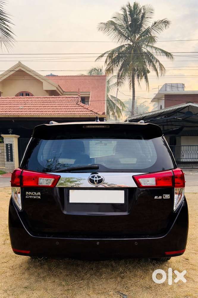Toyota Innova Crysta 2.8 Gx At, 2017, Diesel