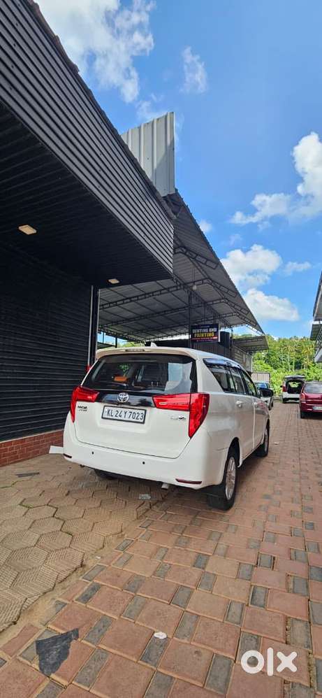 Toyota Innova Crysta 2.4 G Mt, 2018, Diesel