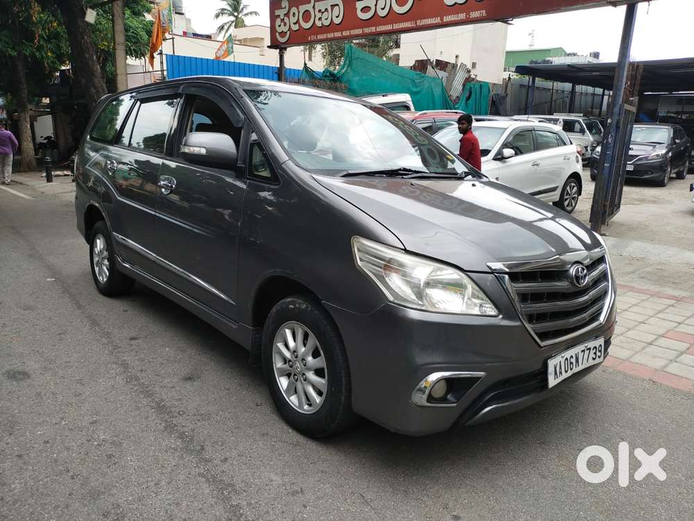 Toyota Innova 2.5 Z Diesel 7 Seater Bs Iv, 2014, Diesel