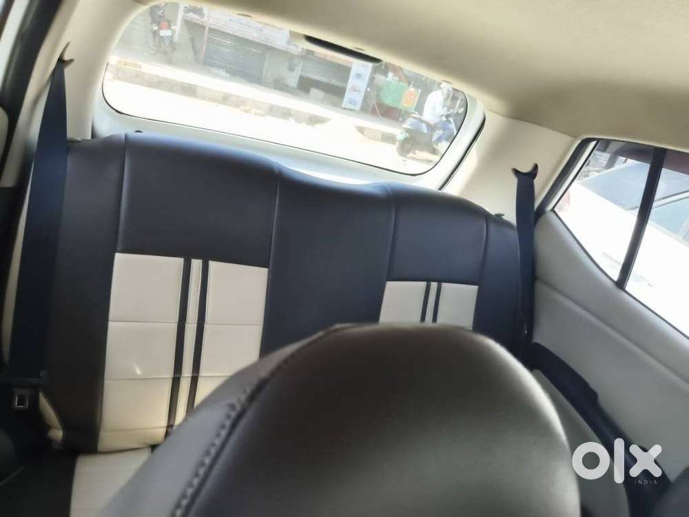 Hyundai I10 Sportz, 2017, Petrol