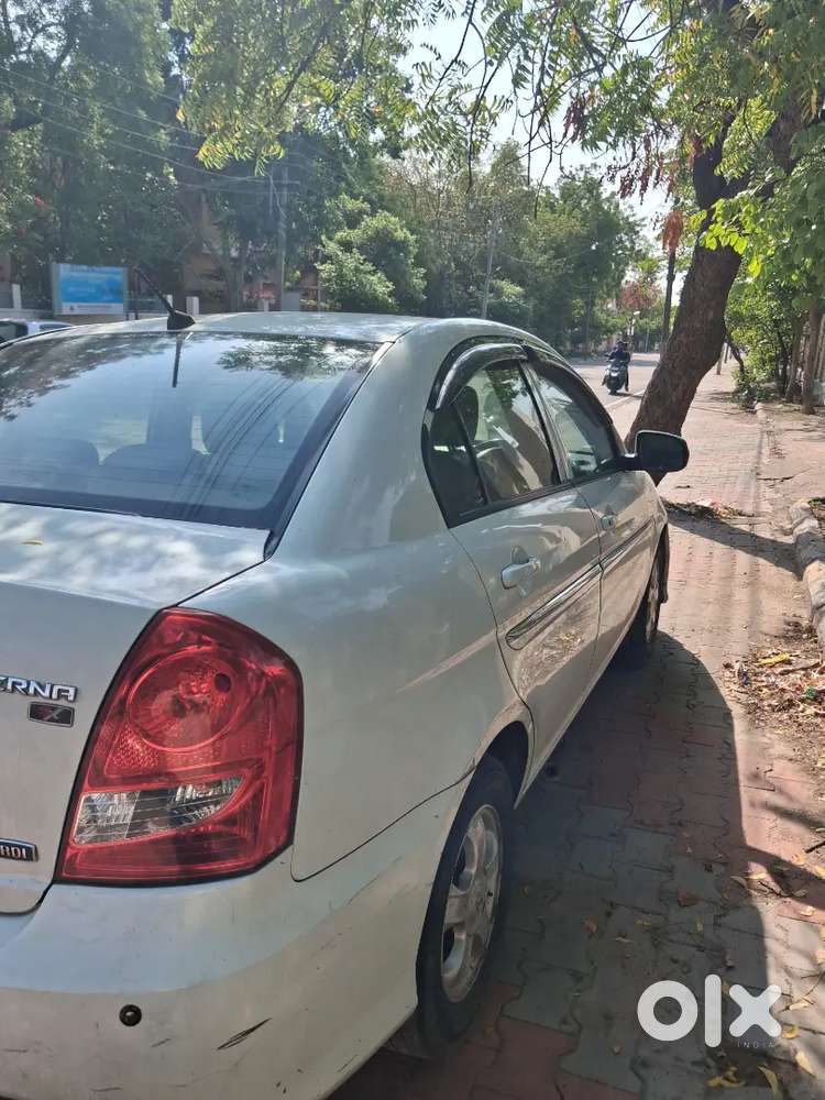 Hyundai Verna 2011 Diesel 131000 Km Driven