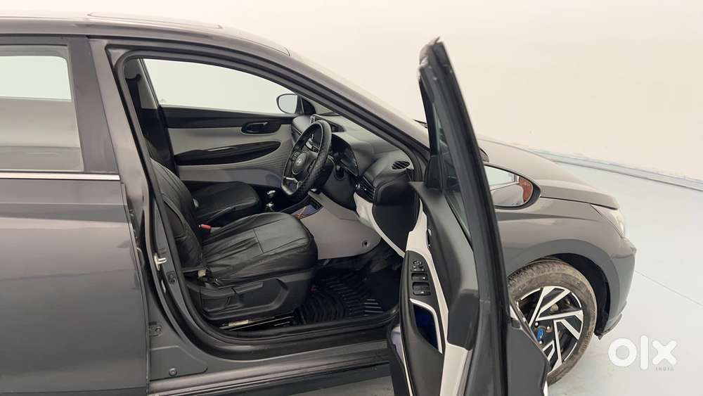 Hyundai New I20 1.2 Asta Mt, 2024, Petrol