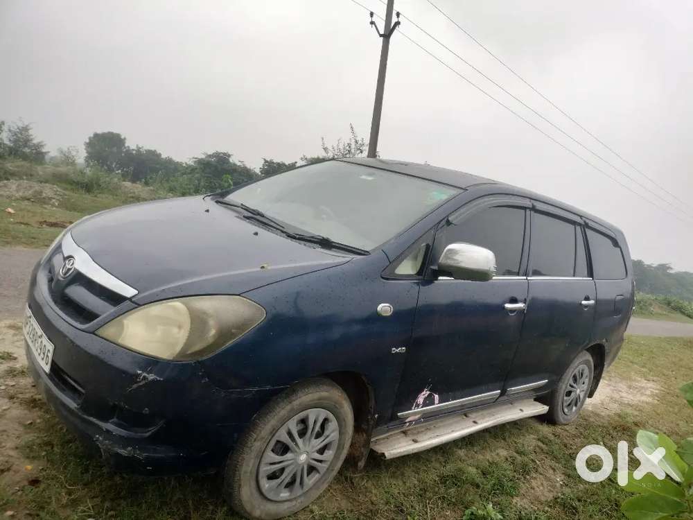 Toyota Innova 2006 Diesel 130000 Km Driven