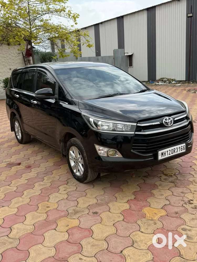 Toyota Innova Crysta 2.4 G Mt 7 Str, 2018, Diesel