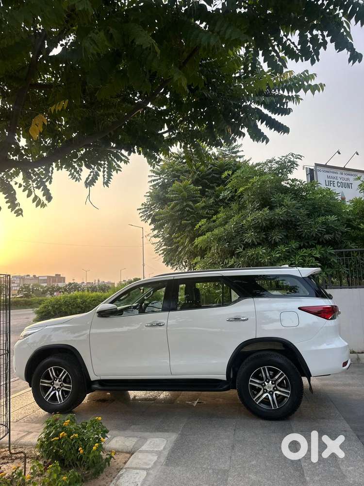 Toyota Fortuner 3.0 4x2 Automatic, 2019, Diesel