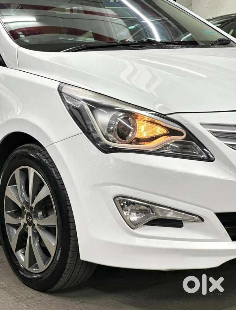 Hyundai Verna Fluidic 1.6 Vtvt Sx Automatic, 2015, Petrol
