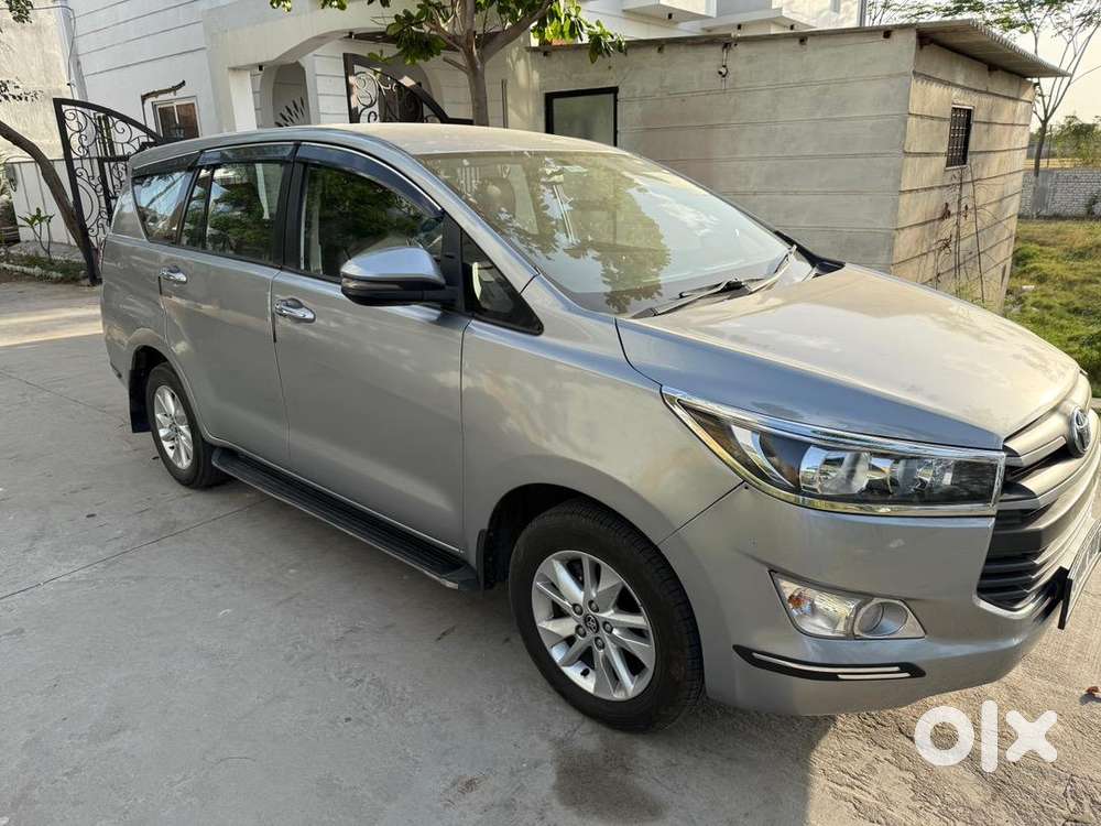 Toyota Innova Crysta