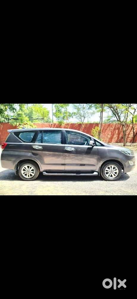 Toyota Innova Crysta