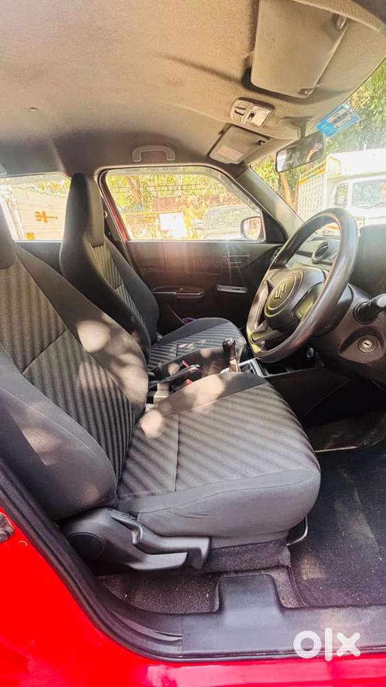 Maruti Suzuki Swift Lxi Optional-o, 2018, Petrol