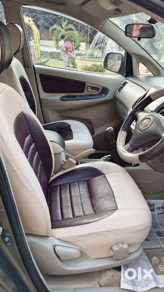 Toyota Innova 2.5 G (diesel) 7 Seater, 2011, Diesel