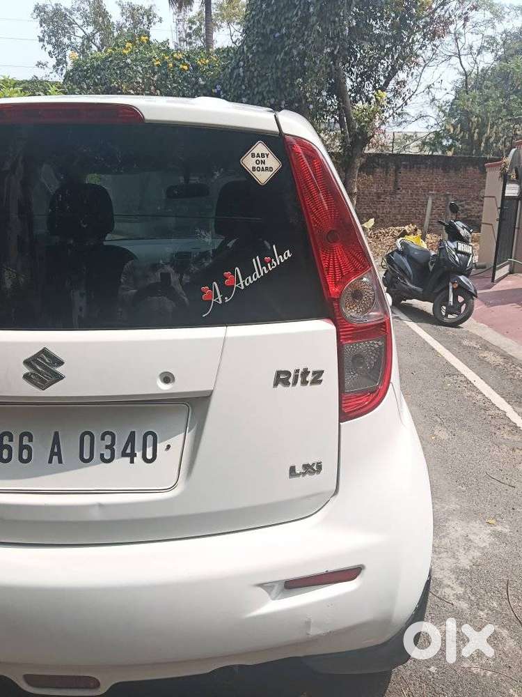 Maruti Suzuki Ritz Lxi, 2009, Petrol
