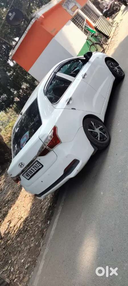 Hyundai Xcent 2017 Petrol/lpg Well Maintained