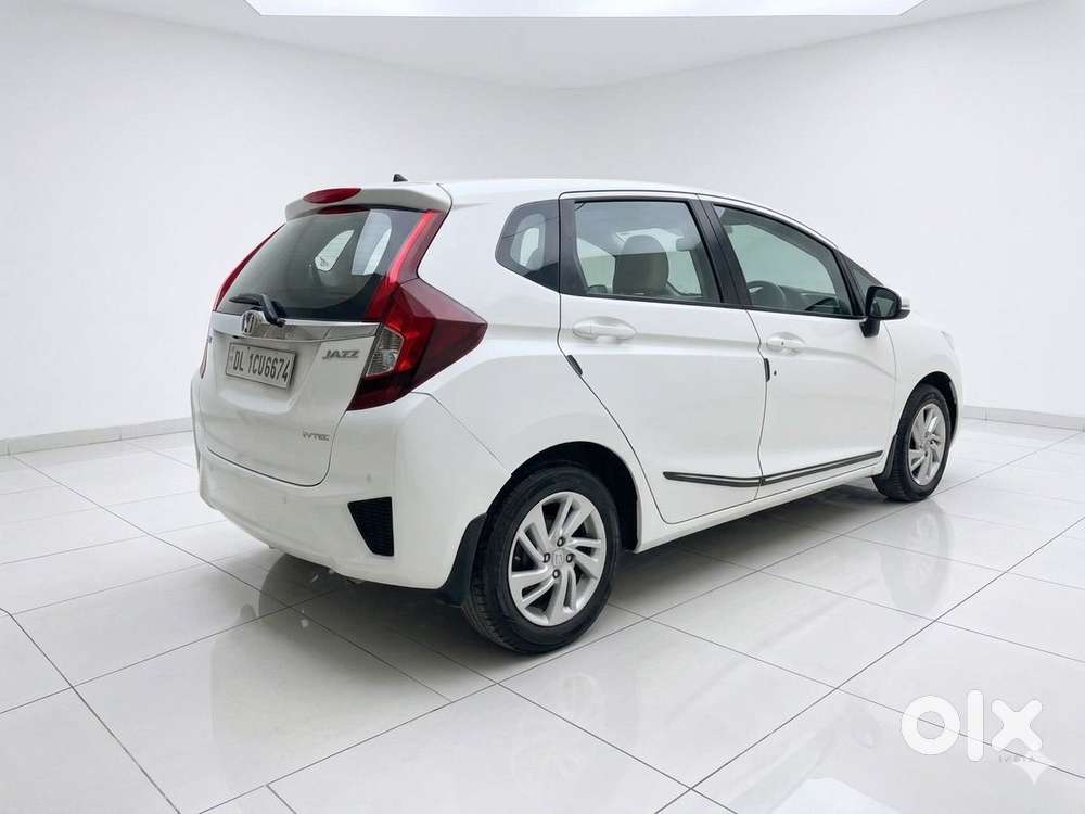 Honda Jazz V Mt Privilege, 2016, Petrol