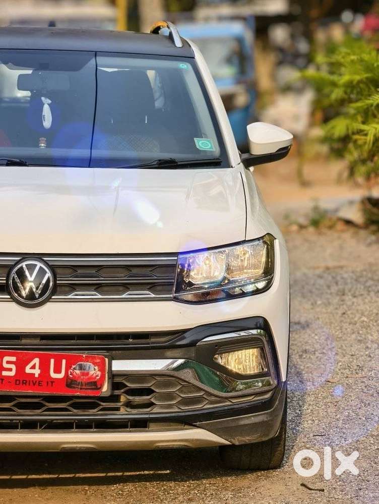 Volkswagen Taigun 1.0 Tsi Highline At, 2021, Petrol