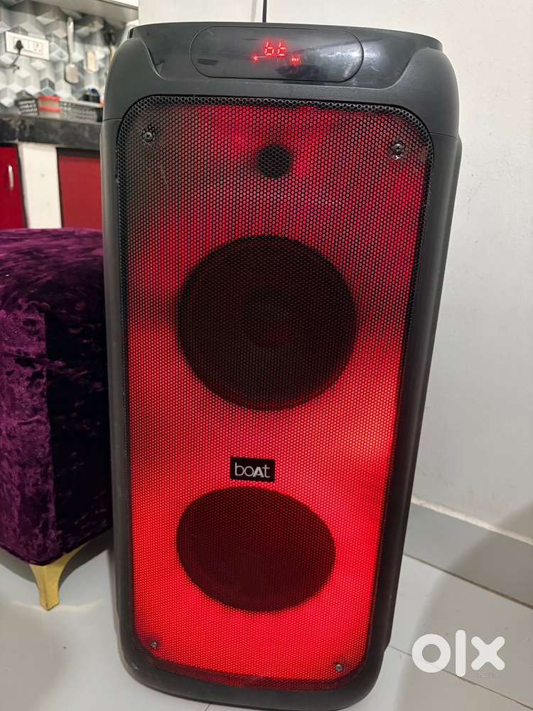 Boat party 400 speaker