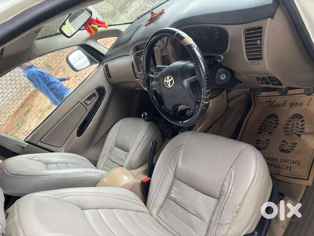 Toyota Innova 2015 Diesel Well Maintained