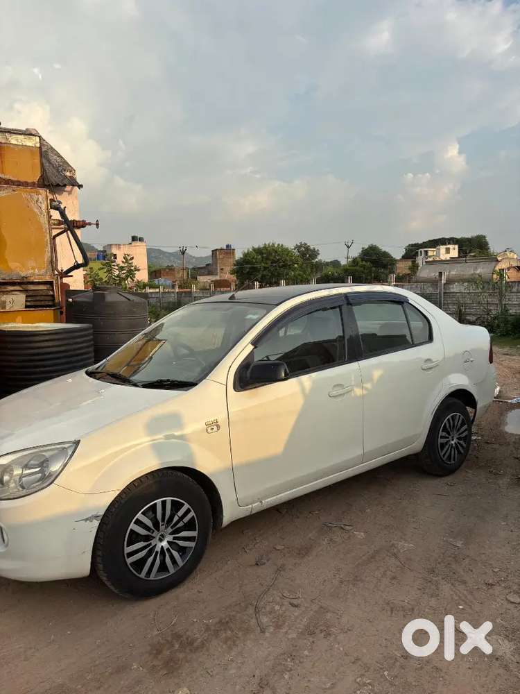 Model :2010
Second Owner
Android System
Reverse Camera