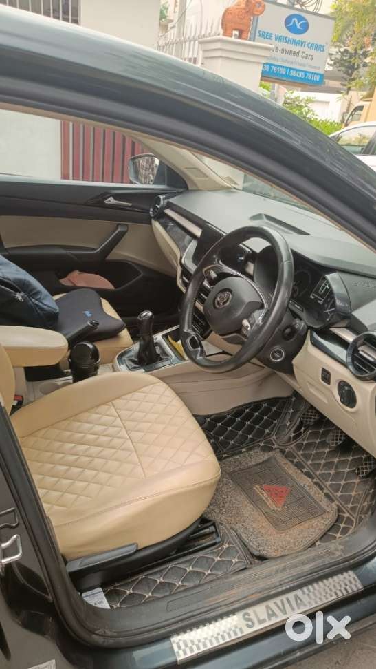 Skoda Slavia Ambition 1.0l Tsi Mt, 2022, Petrol