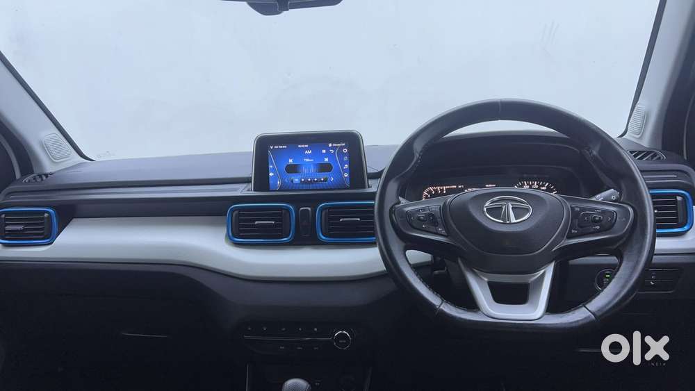 Tata Punch Creative Amt, 2022, Petrol