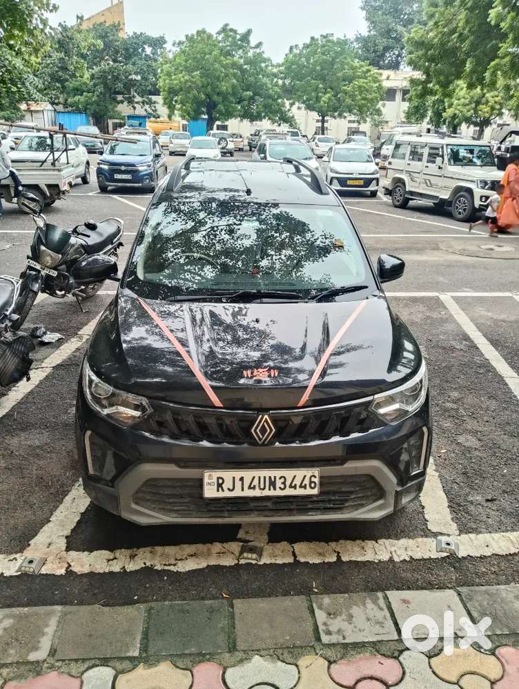 Renault Triber Petrol 2025