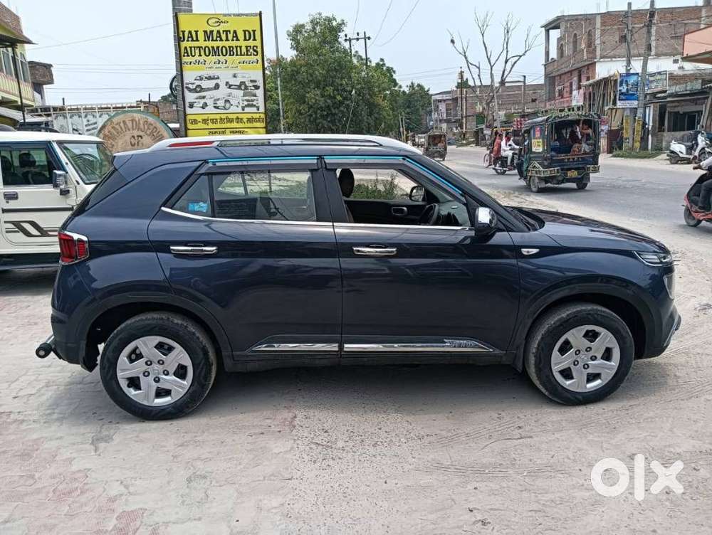 Hyundai Venue S 1.2 Petrol, 2021, Petrol