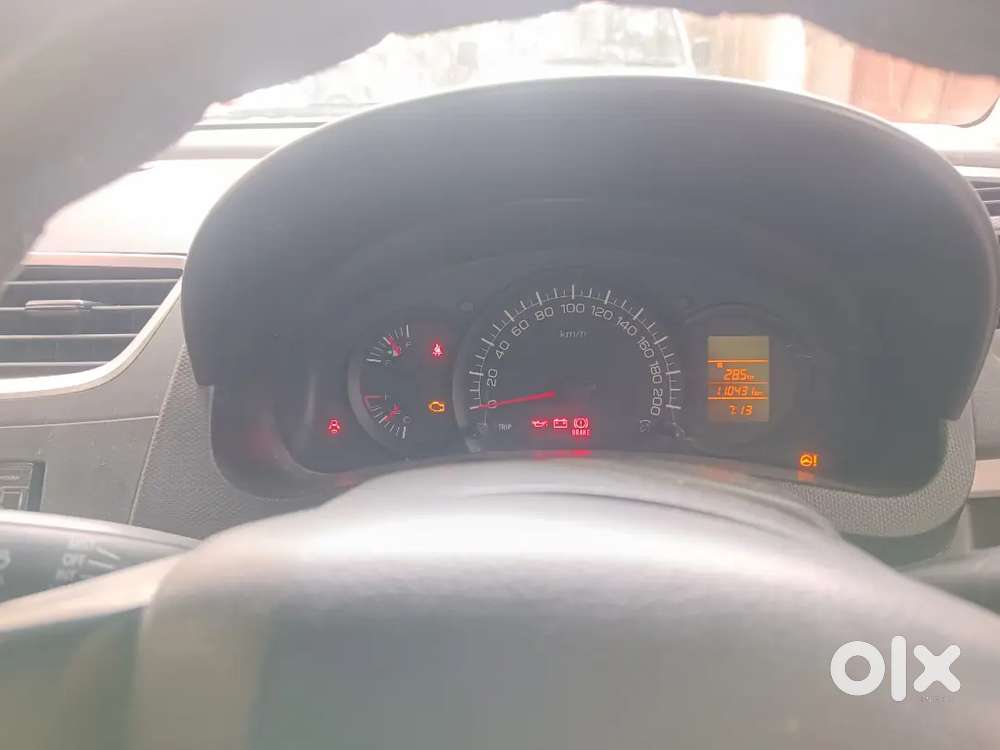 Maruti Suzuki Swift Lxi 2016 Model