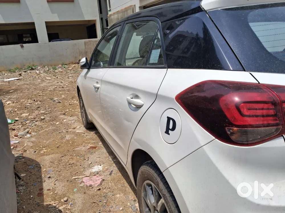 Single Hand Used Hyundai Elite I20 Asta Cvt (automatic) (top Variant)