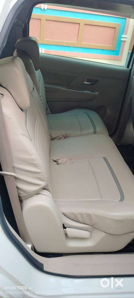 Maintine By Showroom Track