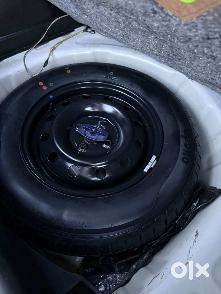 Maruti Suzuki Swift Vxi Optional, 2021, Petrol